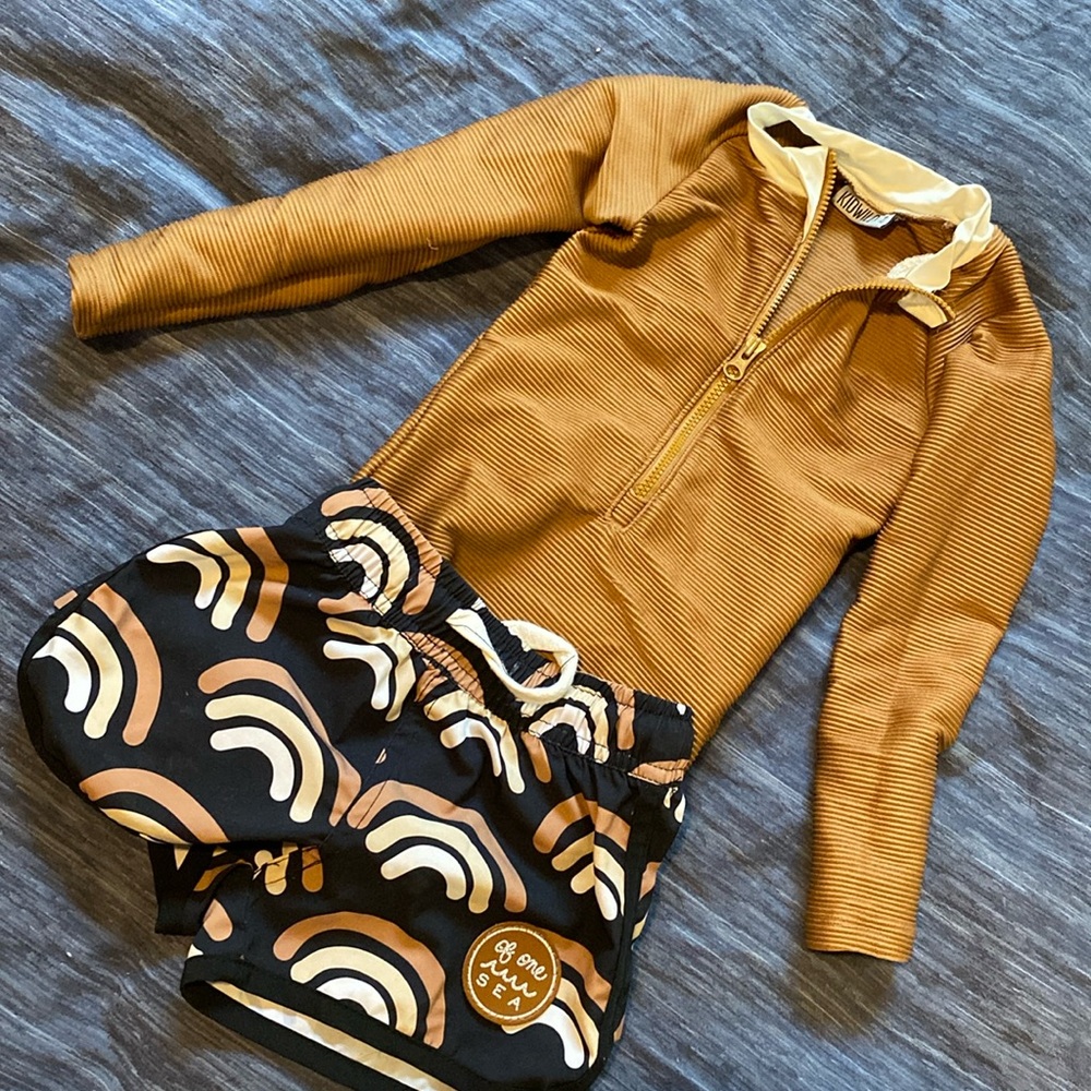 Bathing Suit Set - Picture 1 of 6